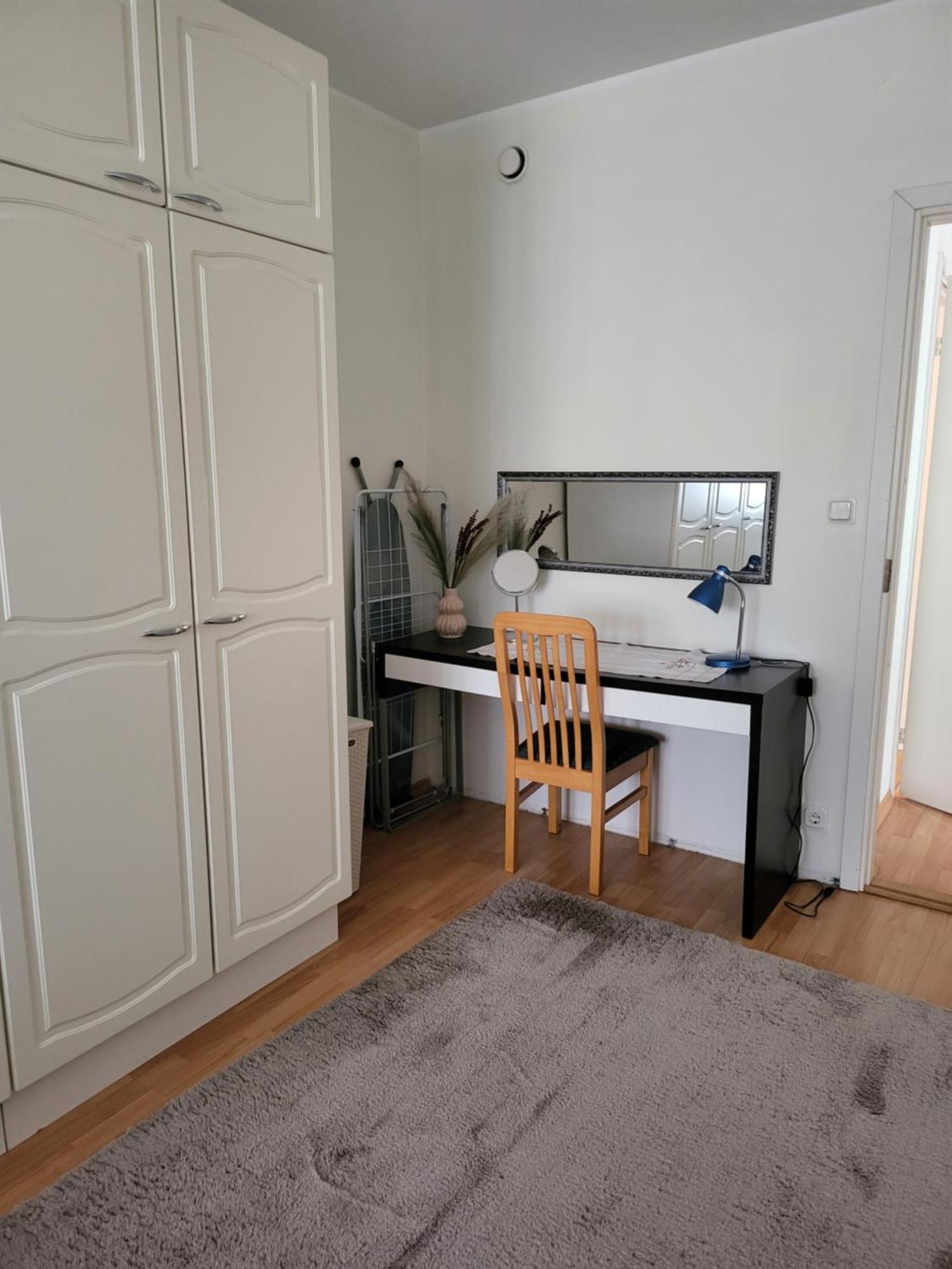 Long Holiday Apartment Kuressaare Esterno foto
