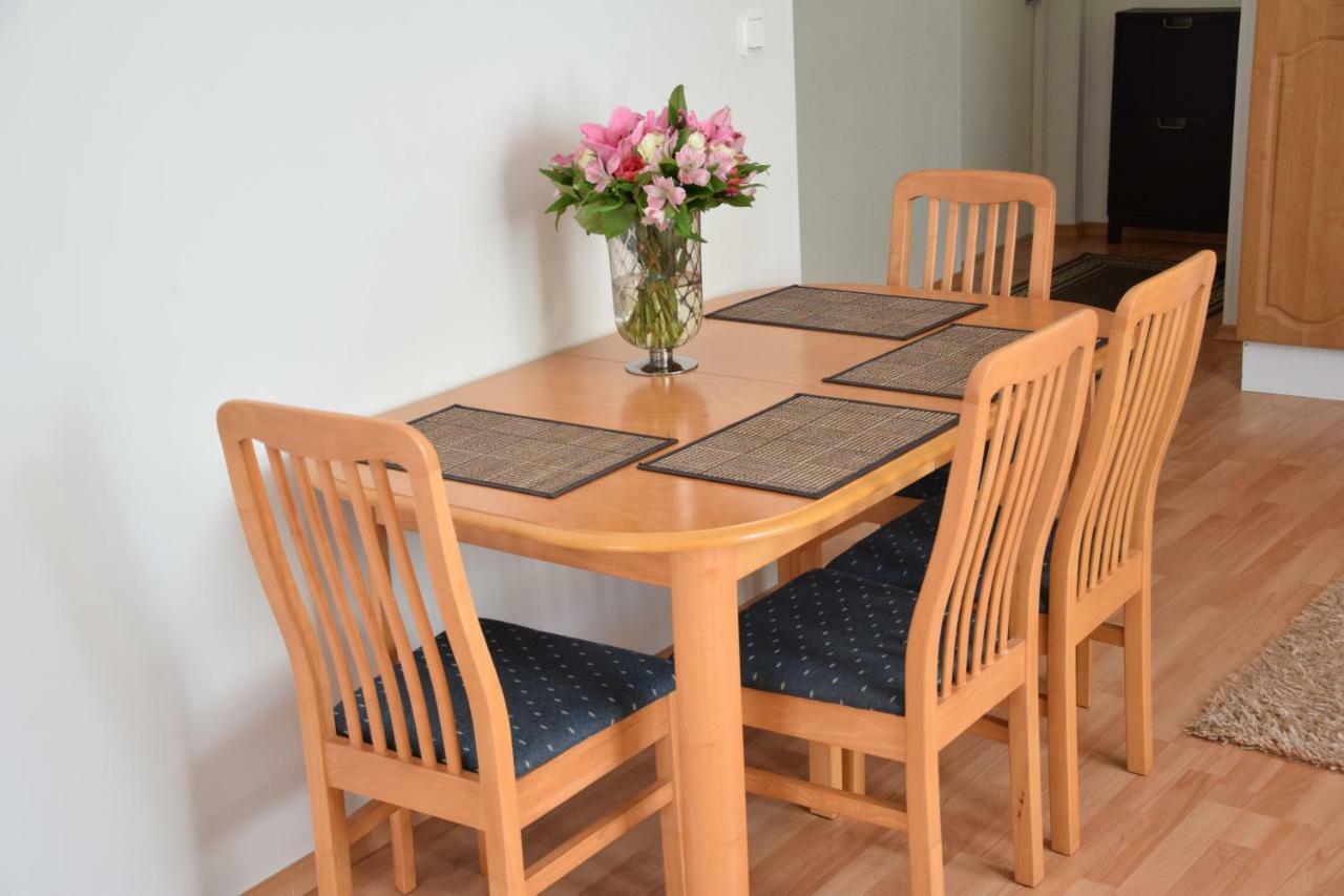 Long Holiday Apartment Kuressaare Esterno foto